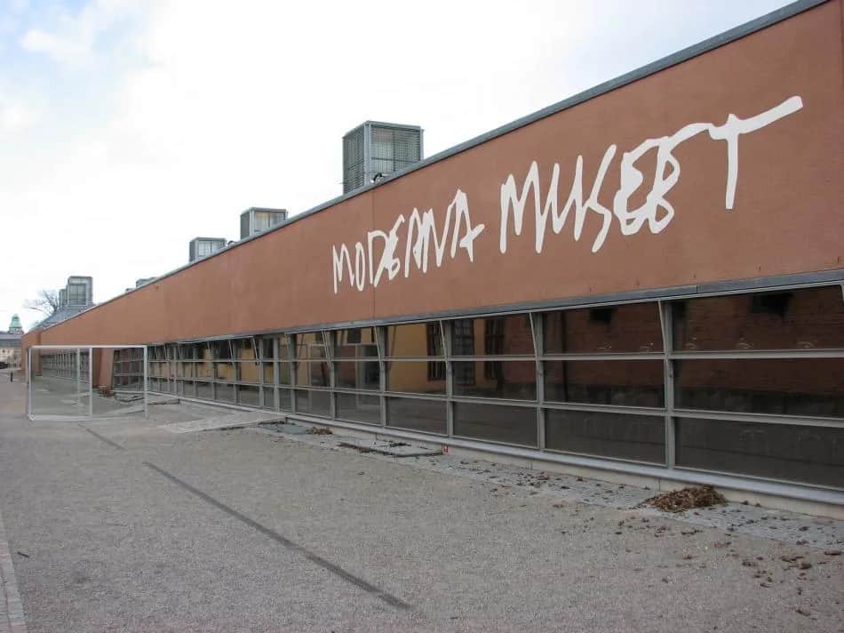Muzeum sztuki nowoczesnej w Sztokholmie: co warto zobaczyć?